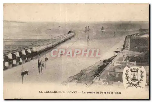 Cartes postales Les sables d Olonne la sortie du port et la rade