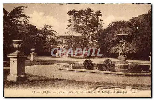 Cartes postales Lucon jardin dumaine le bassin et le kiosque a musique