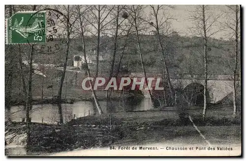 Cartes postales Forel de mervent chaussee et pont des vallees