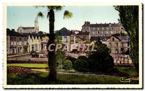 Cartes postales Cholet Le College Ste Marie I Eglise prise des Jardins