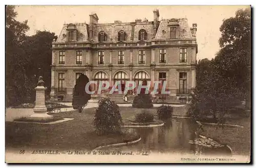 Abbeville - Le Musee et la statue de Prarond - Cartes postales