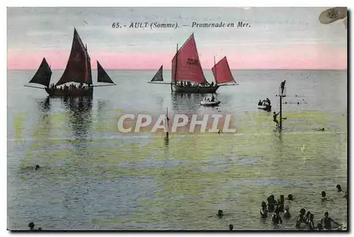 Cartes postales Ault Promanade en Mer Bateaux