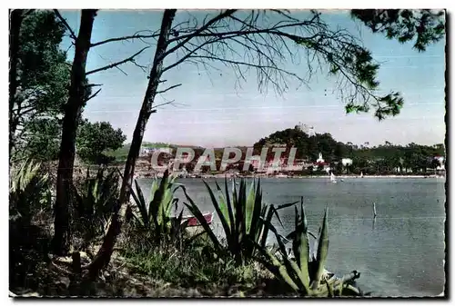 Ile de Porquerolles - Vue du village et le Fort Sainte Agathe - Cartes postales