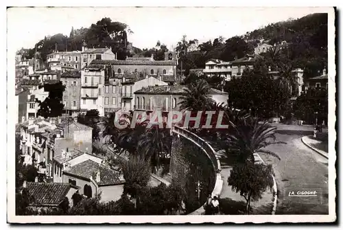 Bormes les Mimosas - Place Gambetta - Cartes postales