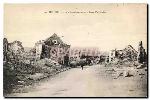 Cartes postales Moreuil apres le bombardement Place Parmentier