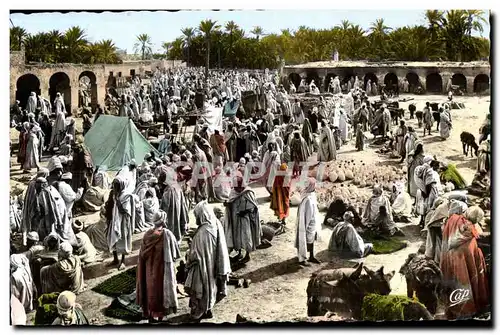 Cartes postales Maroc Scenes Et Types Un Marche Arabe