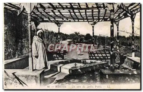 Cartes postales Maroc Meknes Un coin du Jardin Public