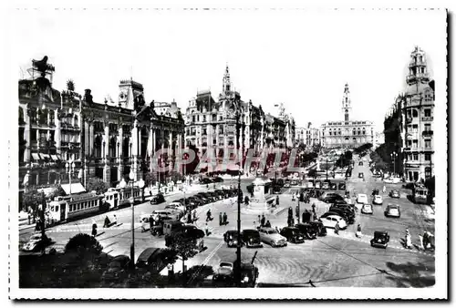 Cartes postales Porto Paraca da Liberdade e Avendia dos Aliados Place de da Liberrte et Avenue des Allies Portug