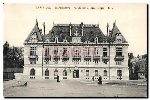 Cartes postales Bar le Duc La Prefecture Facade sur la Place Reggio