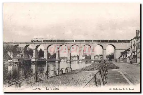 Cartes postales Laval la viaduc Train