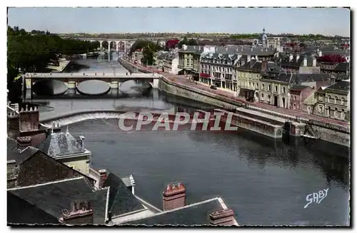 Ansichtskarte AK Laval mayenne vue generale vers le viaduc