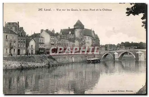 Ansichtskarte AK Laval vue sur les quais le pont et le Chateau