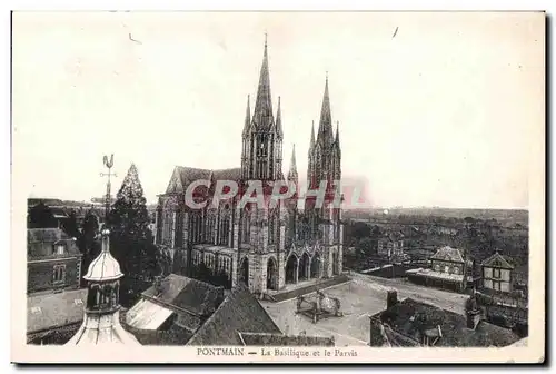 Cartes postales Pontmain la basilique et le parvis