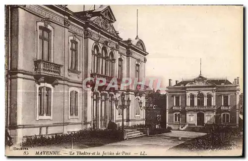 Cartes postales Mayenne le theatre et la justice de paix ll