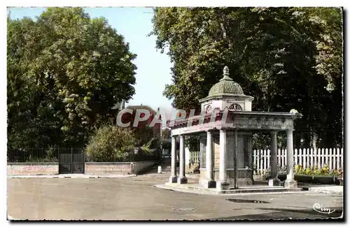Cartes postales Bourbonne Les Bains La Source d Eau Chaude