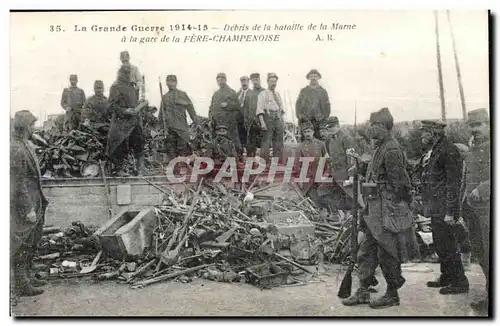 Cartes postales La Grande Guerre Debris de la Bataille de la Marne a la Gare de la Fere Champenoise Militaria