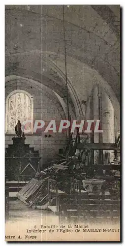 Ansichtskarte AK Bataille de la Marne Interieur de L Eglise de Mailly le Petit Militaria