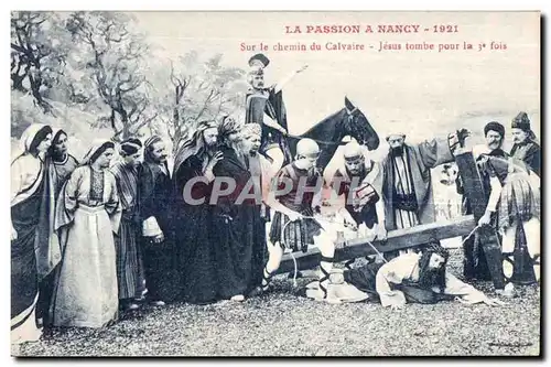 Cartes postales La Passion a Nancy Sur le chemin du Calvaire Jesus tombe pour la fois