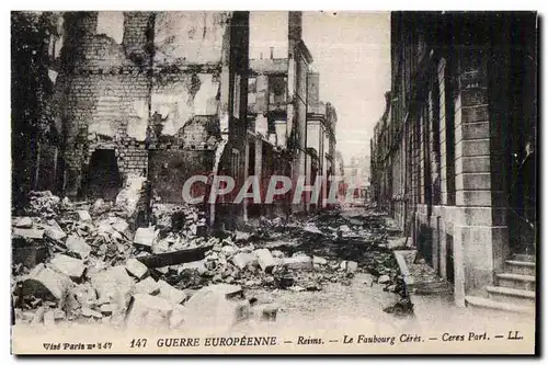 Ansichtskarte AK Guerre europeenne Reims Le Faubourg Ceres Militaria