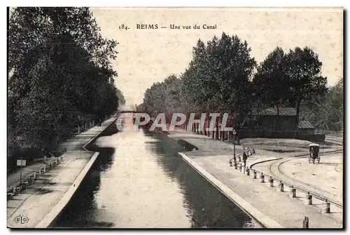 Ansichtskarte AK Reims Une vue du canal