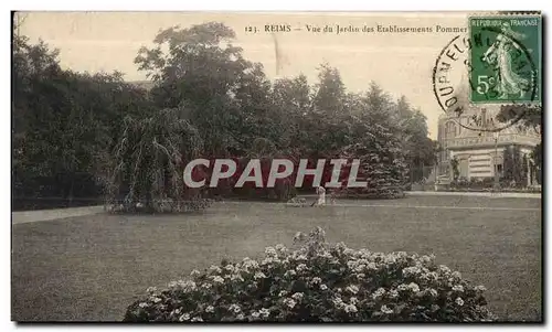 Ansichtskarte AK Reims Vue du Jardin des Etablissements Pommery