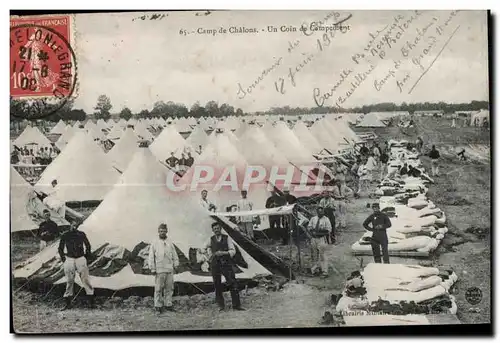 Cartes postales Camp de Chalons Un Coin de Campement Militaria