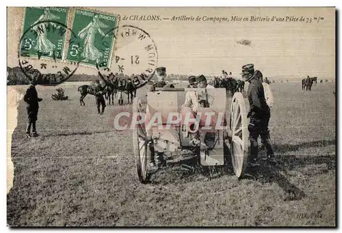 Ansichtskarte AK Militaria Camp de Chalons Artillerie de Campagne Mise en Batterie d une Piece de 75