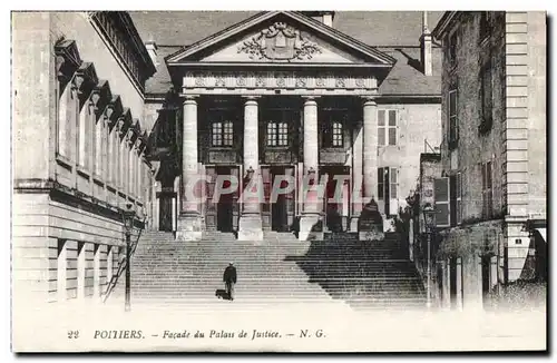 Ansichtskarte AK Poitiers Facade du Palais de Justice