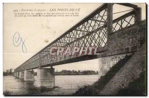 Ansichtskarte AK Environs d Anggers Les Ponts De Ce Le Grand Pont du Chemin de Fer qui a eeroula le 4 Aout 1907 a