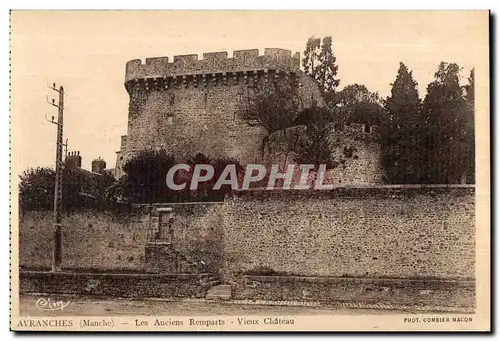 Ansichtskarte AK Avranches (Manche) Les Anciens Remparts Vieux Chateau