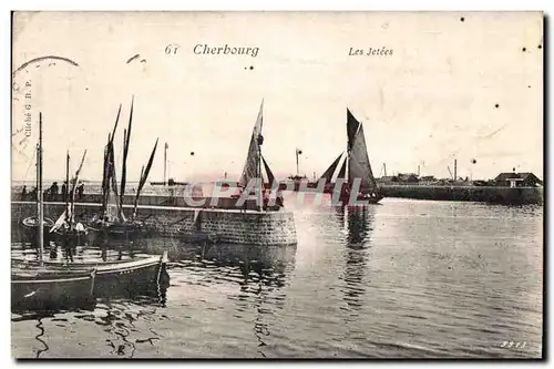 Cartes postales Cherbourg Les Jetees Bateaux