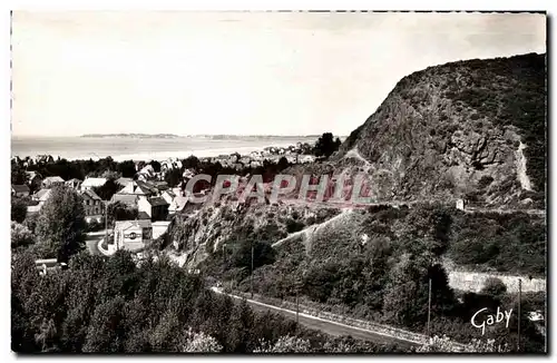 Ansichtskarte AK Carolles Plage Edenville (Manche) Falaise du Pignon Buior Au Fond Granville