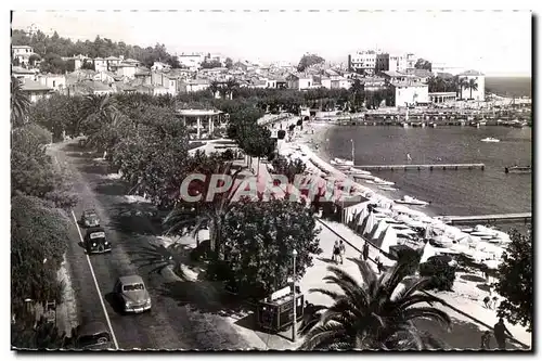 Ansichtskarte AK Sainte Maxime (Var) La Promenade et la Plage Cenfade the promenade and the central beach