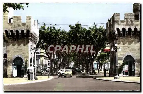 Cartes postales Avignon Porte de la Republique Cours Jean Jaures