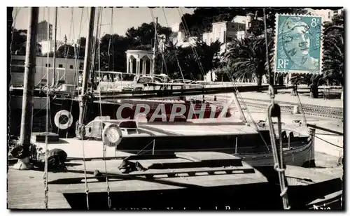 Cartes postales Bandol Yachts dans le port