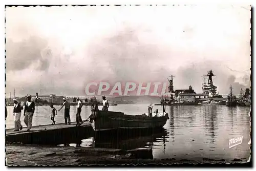 Cartes postales Toulon Le Port Bateaux