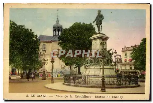 Ansichtskarte AK Le Mans Place de la Republique Statue de Chanzy