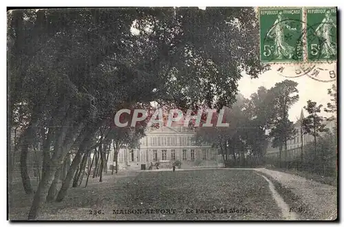 Cartes postales Maison Alfort Le Parc et la Mairie