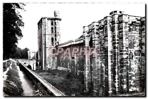 Cartes postales moderne Vincennes Le Chateau Les Remparts et la Face Nord