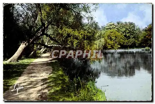 Cartes postales Saint Cucufa Vue sur I Etang