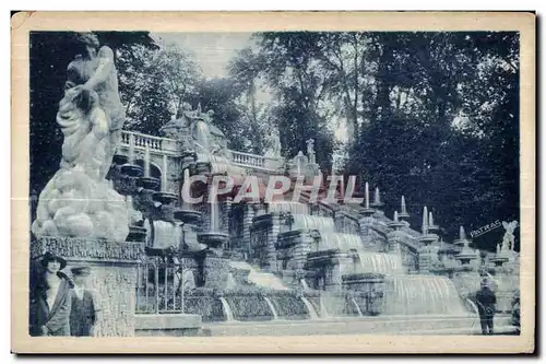 Cartes postales Parc de Saint Cloud La Cascade superieure