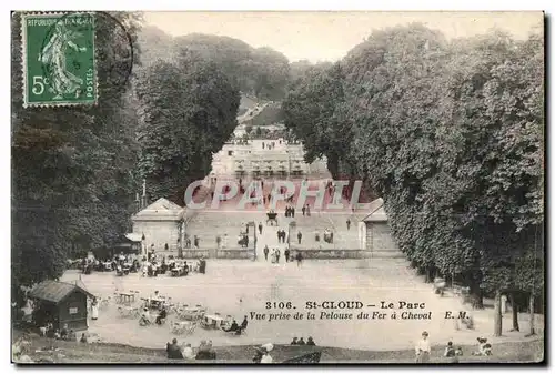 Cartes postales Saint Cloud Le Pare Vue Prise de la Pelouse du Fer a Cheval