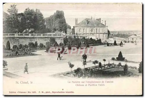 Ansichtskarte AK Saint Cloud Le Parterre sur I emplacement de l Ancien Chateau et pavillon Valois