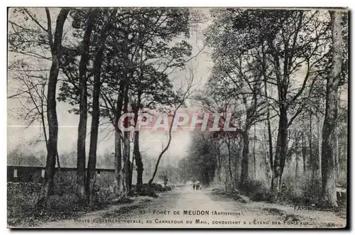 Cartes postales Foret de Meudon Route Forestiere Royale au Carrefour du Mall conduisant a l etang des Fonceaux