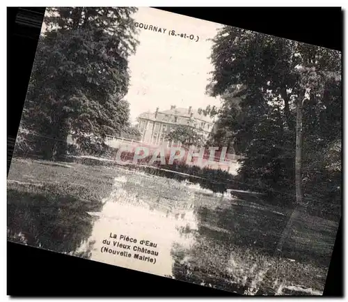 Cartes postales Gournay La Place d Eau du Vieux Chateau (Nouvelle Mairie)
