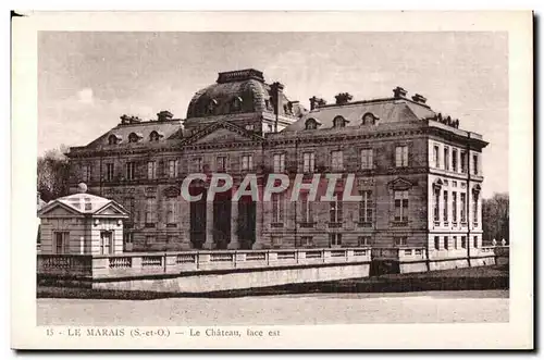 Cartes postales Le Marais (S et O) Le Chateau face est