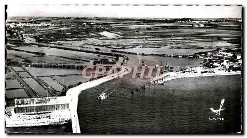 Cartes postales moderne Les Cotes Lauzieres Les parcs a huitres