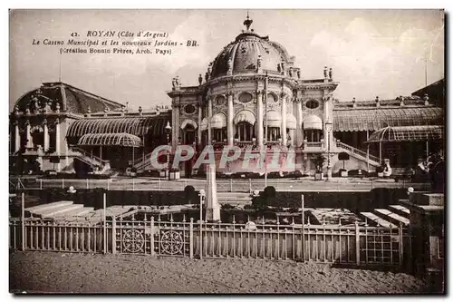 Cartes postales Royan Le Casino Municipal et les nouveaux Jardins