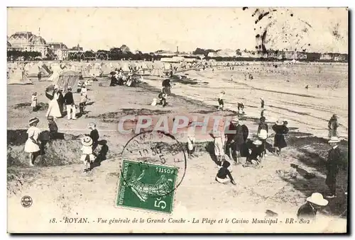 Ansichtskarte AK Royan Vue generale de la Grande Couche La Plage et le Casino Municipal