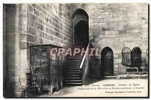 Ansichtskarte AK Correze Aubazine Interieur de I Eglise Vieille Armoire du XII e siecle et Escalier conduisant au